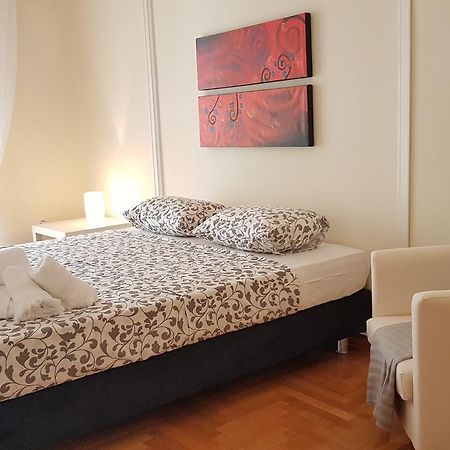 Menta Errathens Apartment - Athens Center, 5 Bd, 2 Bath Atenas Exterior foto